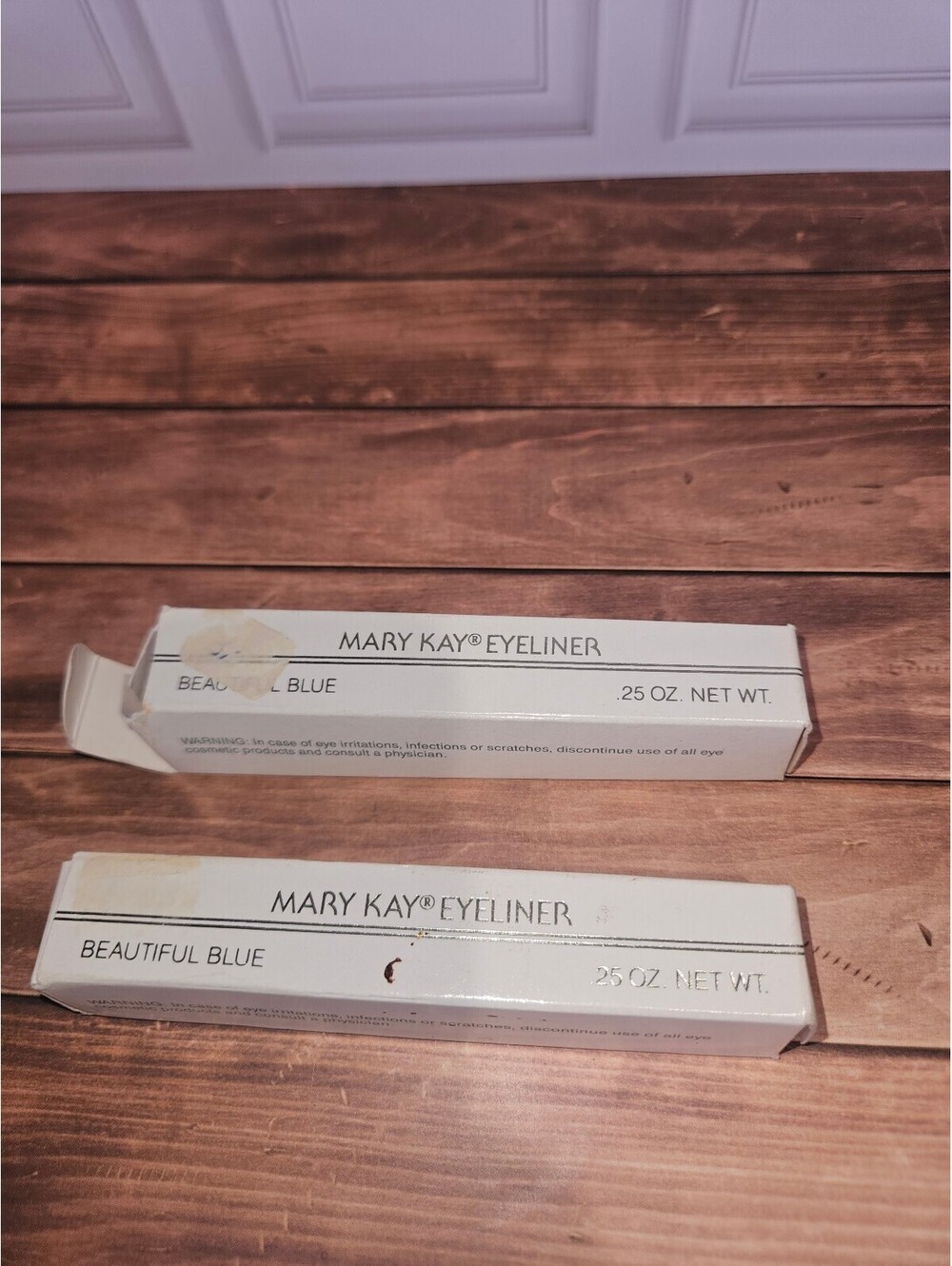 New 2 boxes mary Kay beautiful blue eyeliner